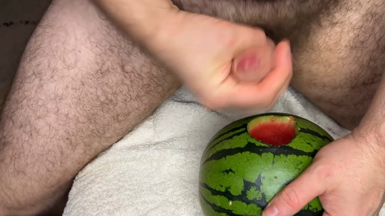 Paul Bear: Mengongkek melon