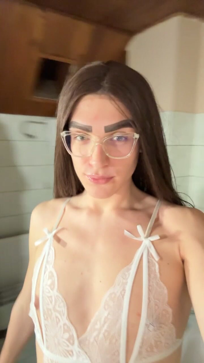 Dreamboy_506: Ținută sexy în oglindă