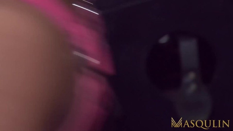 Masqulin: MASQULIN - Hunky Manuel Skye Raw membiakkan bahagian bawah gay Ayis...