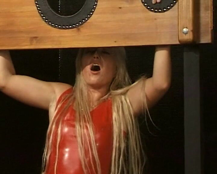 BB Video - Old School: German MILF Amateur Fetish Babe Blonde Fisting
