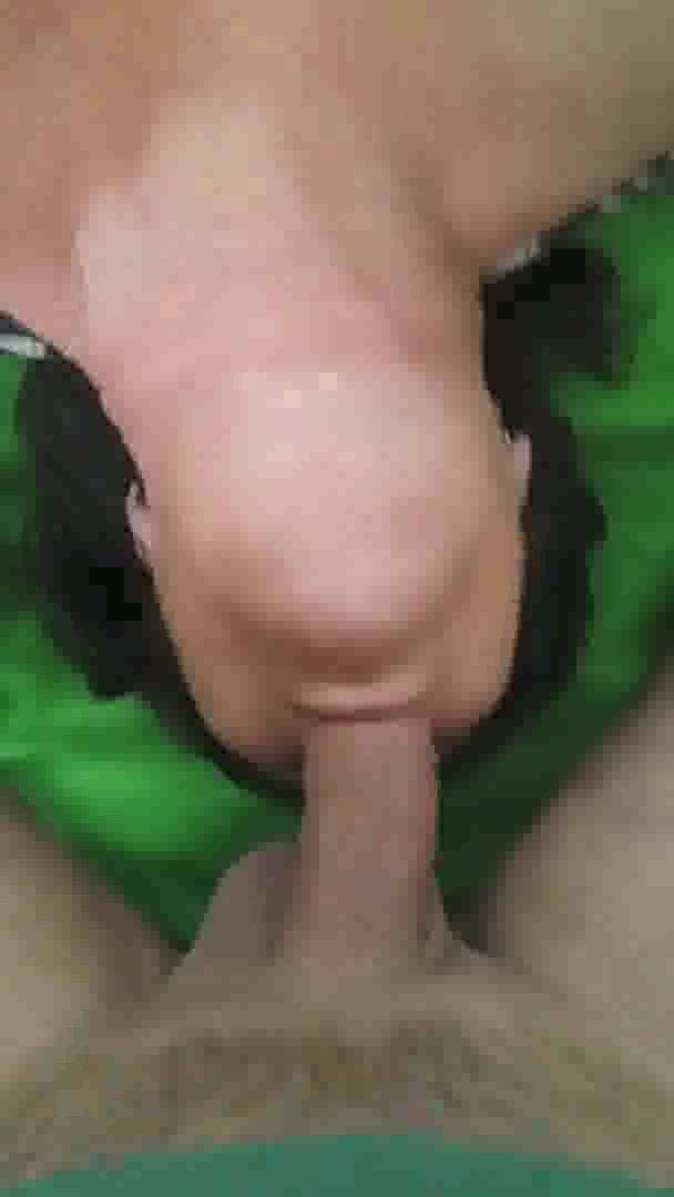 Julie Cunningham: Julie Cunningham climax deepthroat e pompino nei boschi