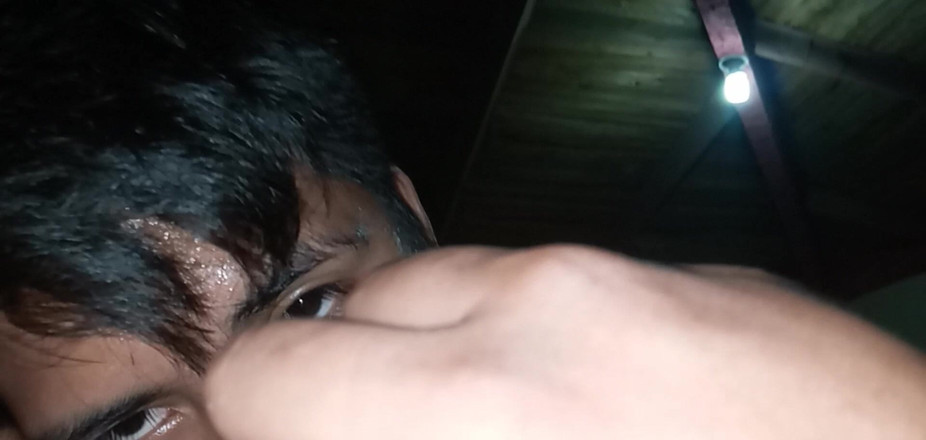 E-Alfa: ¿Bolas llenas? ¡Este video te hará descargar todo! Boliviana milf amateur...