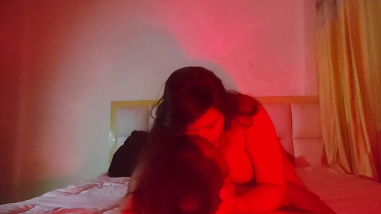 Roshni Thakkar: bhaabhi ko uske bhaee ne apne ghar par bahkaaya
