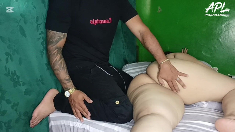 DimitryOfficial: Chubby Bewegt Ihren Hintern, Während Ich Ihren Arsch Ficke