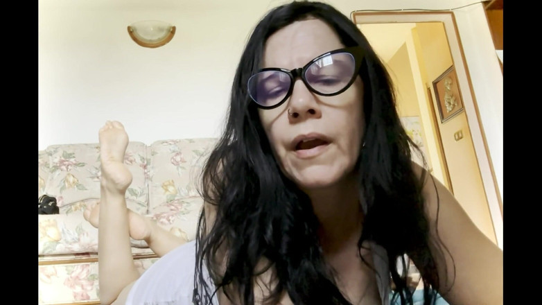 Bergami Melissa: Мої ноги для вас, плебейські невдахи
