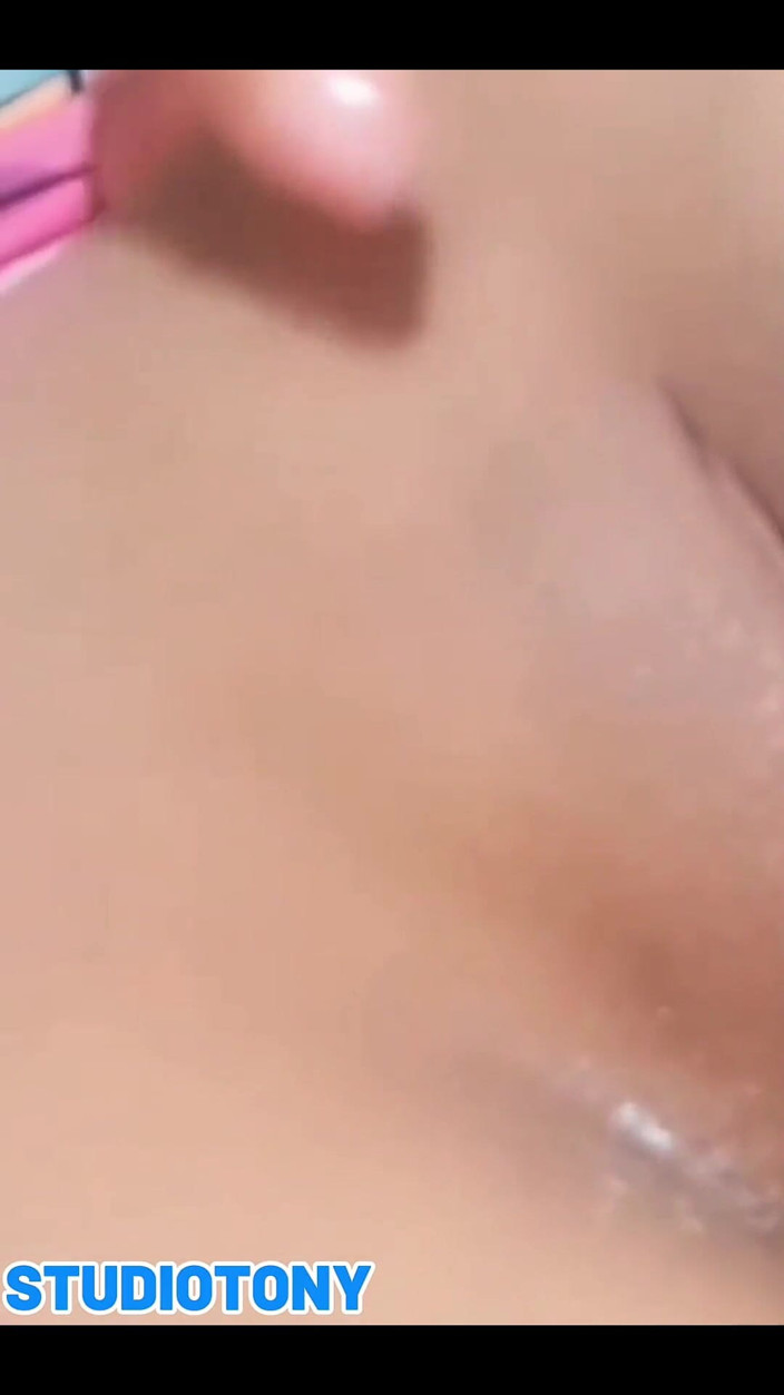 Studiotony: La mia ex ragazza mi fa un pompino