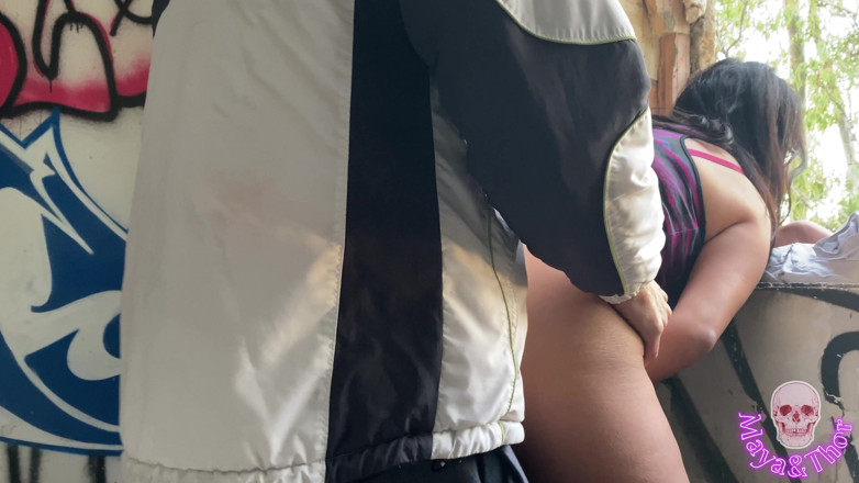 Mayay Thor X: Creampie cho máy bay bà già vú to ngon lành...