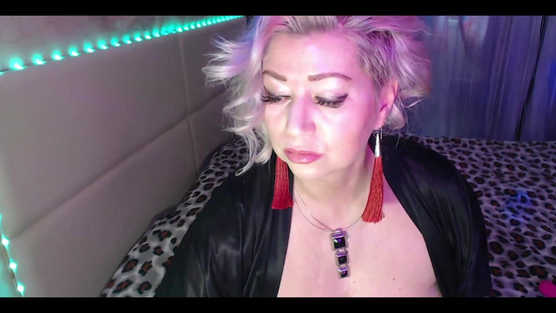 AimeeParadise: Famosa puta rusa madura Aimee milf caliente: sesión de webcam...