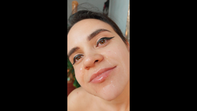 Ammy1Yammy: Stiefbruer... Ich habe dir den schlampigsten blowjob aller zeiten gegeben!