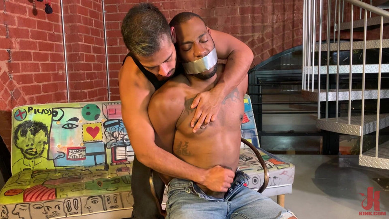 Kinky Bites Gay: Cruisin ' для Некоторых Странных: Август Александр и Santino Cruz Raw