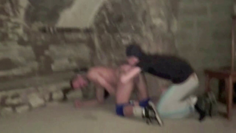 Gaybareback: Тоні Аксель відтрахав арабку в підвалі непомітно