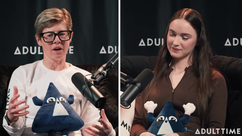 Adult Time Podcast: Hazel Moore: Mormon sırılsıklam, porno oyunculuğu ve parti bitti | Adult...