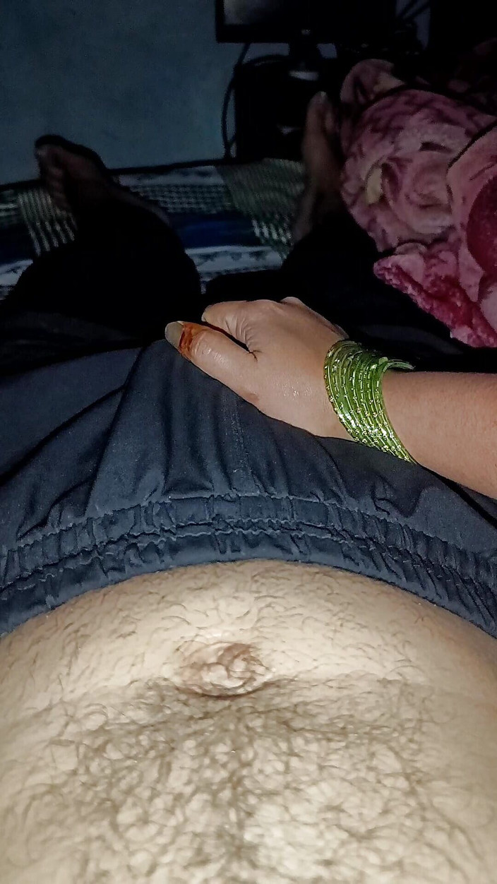 Suhana vloge: 내 여동생은 내 페니를 흔들어 그로부터 모든 물을 꺼냈다