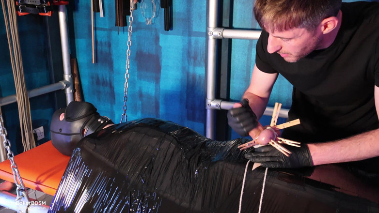 TomBakerBDSM: Tôi sẽ trêu chọc và hành sự bạn!