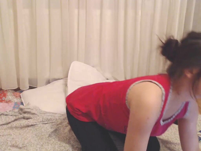 Katherine Squirt: Pijama tati chat spermă
