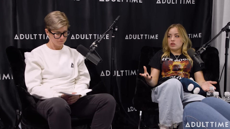 Adult Time Podcast: Gizelle Blanco &amp; Anna Claire Clouds Pheromones, Scissoring, &amp; The Bush | Podcast...