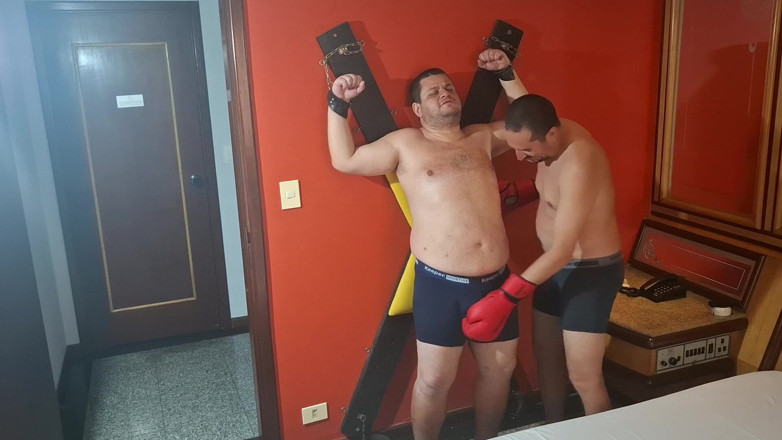 Punchbagplz: Pomsta Jobber vs Heavyhitterboxer - X Dominance