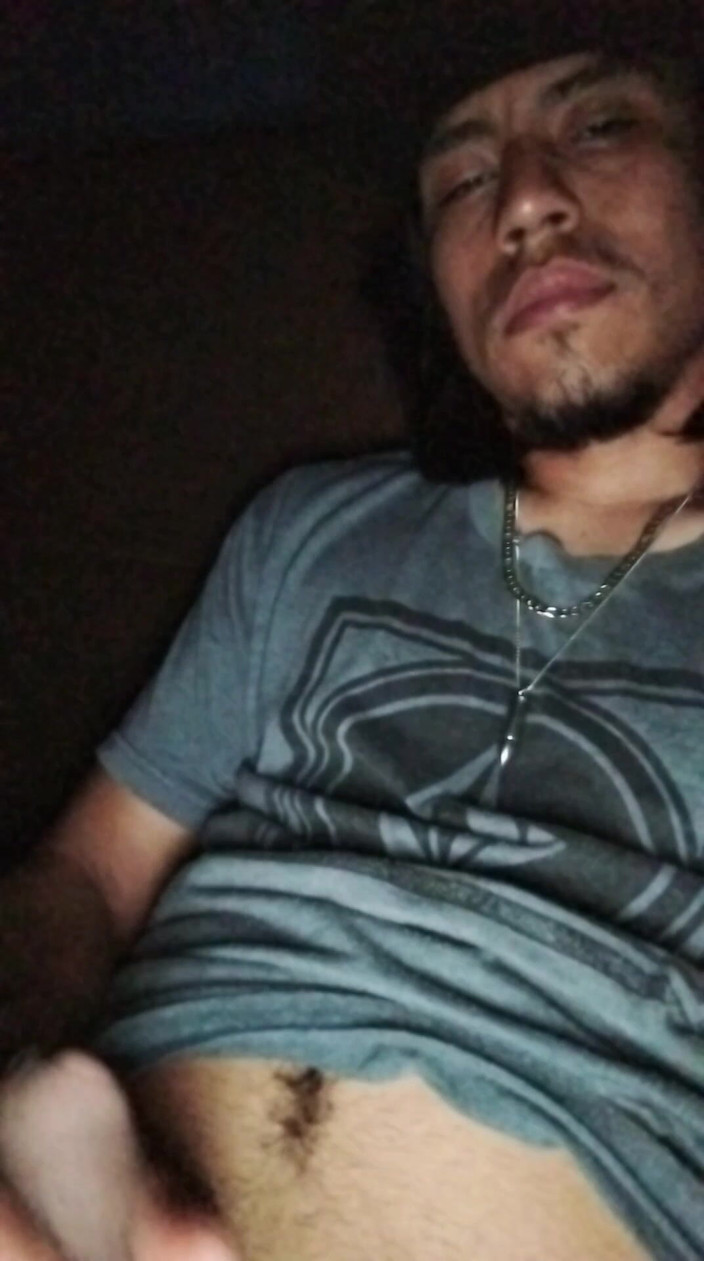 AlexAlejandro13: Ya Bien Caluroso Por La Masturbación