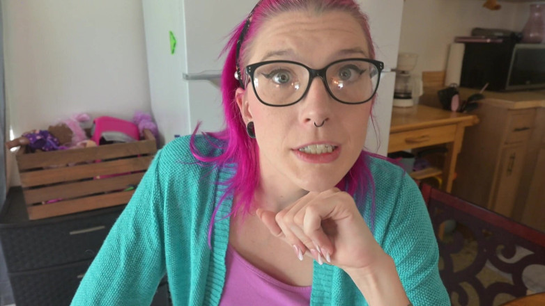 Missellie8: Stiefmoeder vindt minderwaardigheid