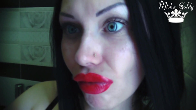 Goddess Misha Goldy: Ти будеш назавжди частиною мого красивого тіла! Їдять фетиш!