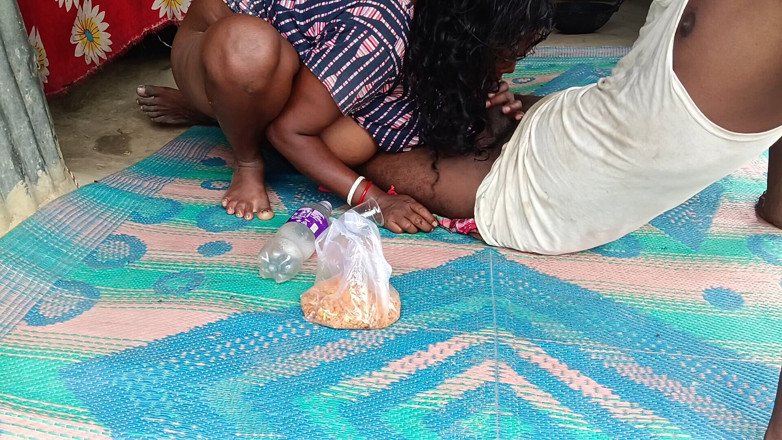 Yousokhona: Bhabhi desi menghisap saya bahagian 2