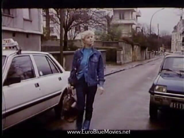 Euro Blue Movies: Ngôi nhà của 1000 niềm vui (1974) - phim đầy đủ