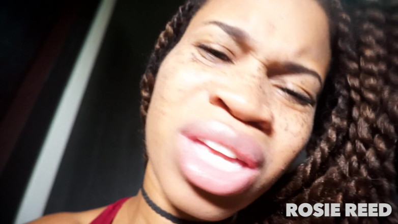 Rosie Reed: Lasciami leccare la faccia