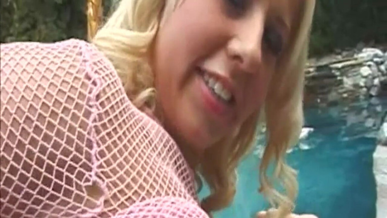 ORGASMX: Kapiąca mokra cipka palcami aż do wybuchu squirting