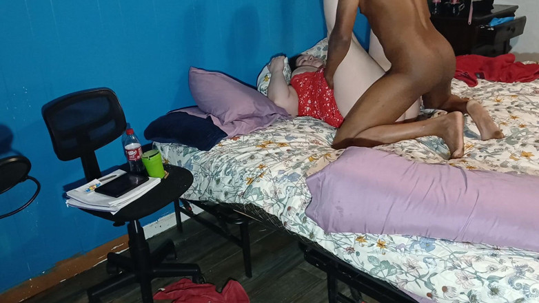 Sloppylynn: PAWG Dostać cipkę rozbite dobrze przez jego wielki kutas tyłek...