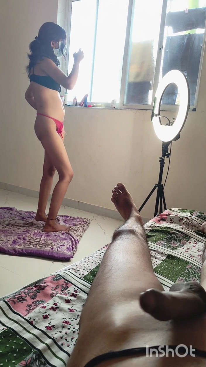 Desishycouple: Siaran Langsung Kakak Ipar India Seksi Shivani.