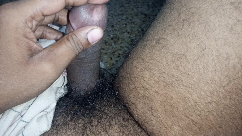 Sweet Indian cock: Indischer junge mit freundin-loch lutschen