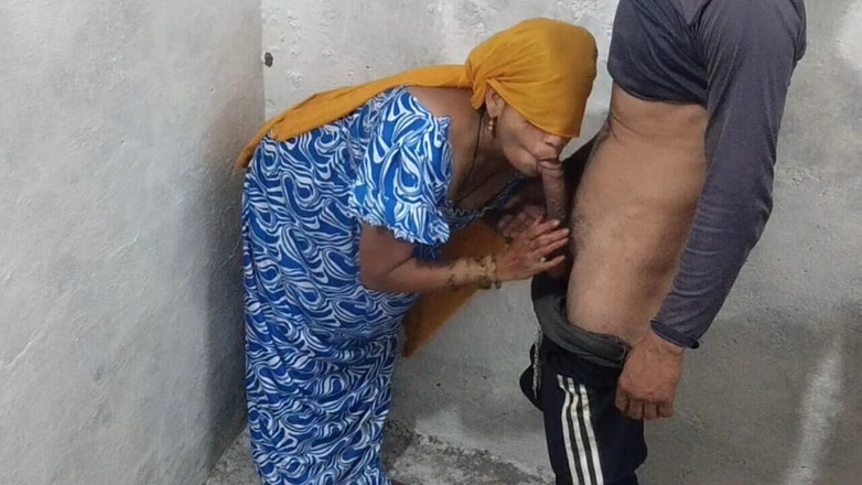 Saxesageth: Heiße desi bhabhi bekommt ihren arsch gefickt