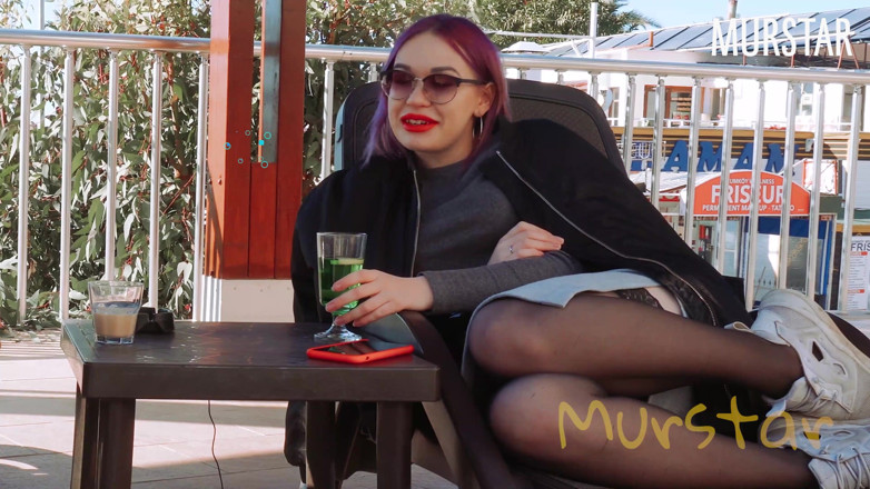 Toma Mur: 리조트에서 나를 따먹히는 핫한 러시아 소녀