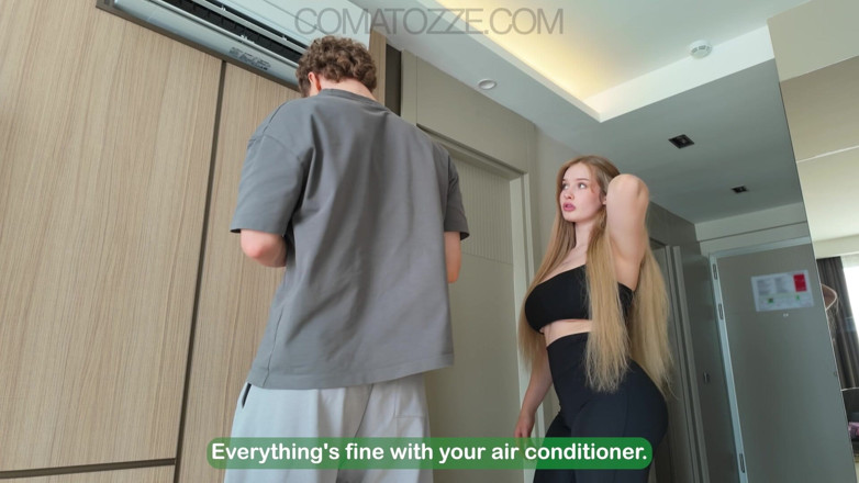 Comatozze: Girl Seduced Service Man in Hotel, He Had No Chance...