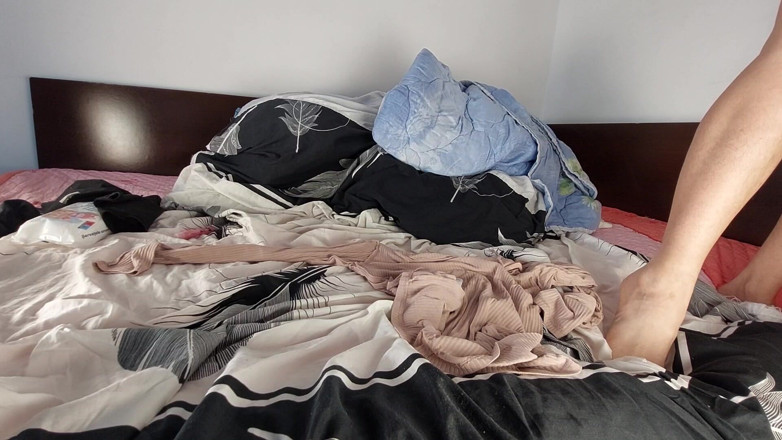 Mirsur: Une femme amateur se masturbe pour la première fois avec...