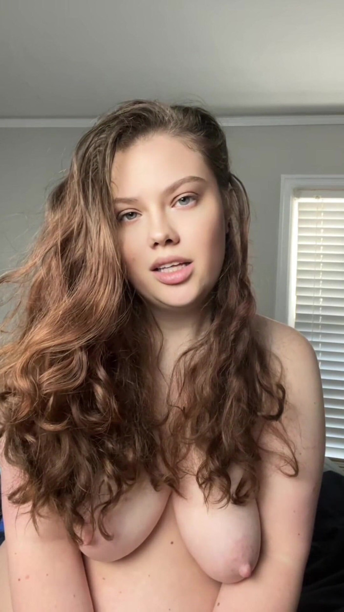 Dirtysecret: Femdom POV: Souffler De La Fumée Et Humilier Mon Ex...