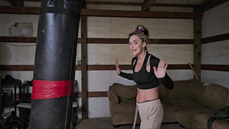 Andi Wild: Andi Unleashed: Heavy Bag Therapy Episode