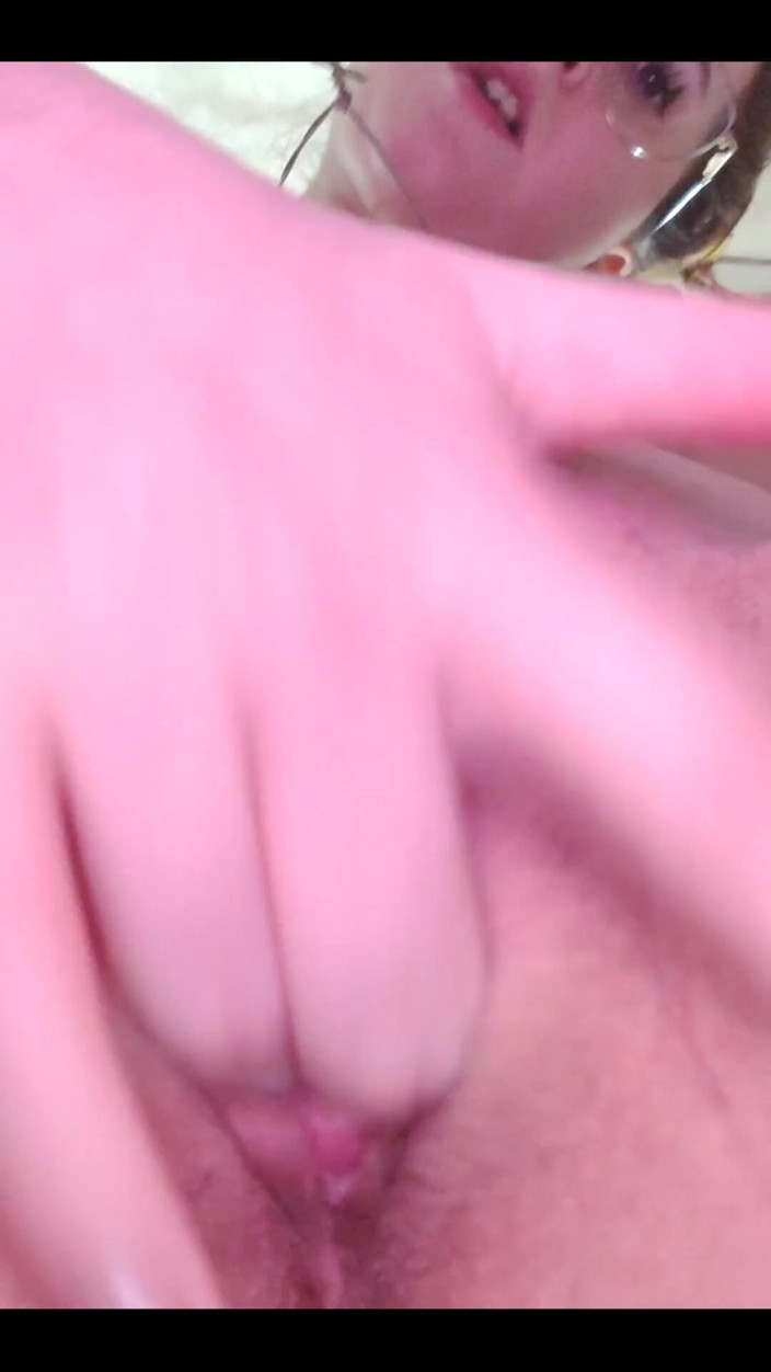 RavenHearth666VIP: Wir beenden das Jahr damit, dass ich auf deinem gesicht...