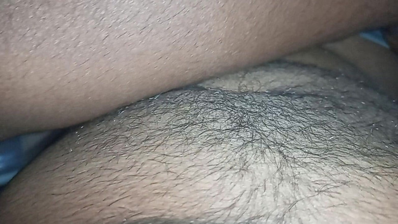 Sweet Indian cock: Sborra sul mio pene massaggio figa