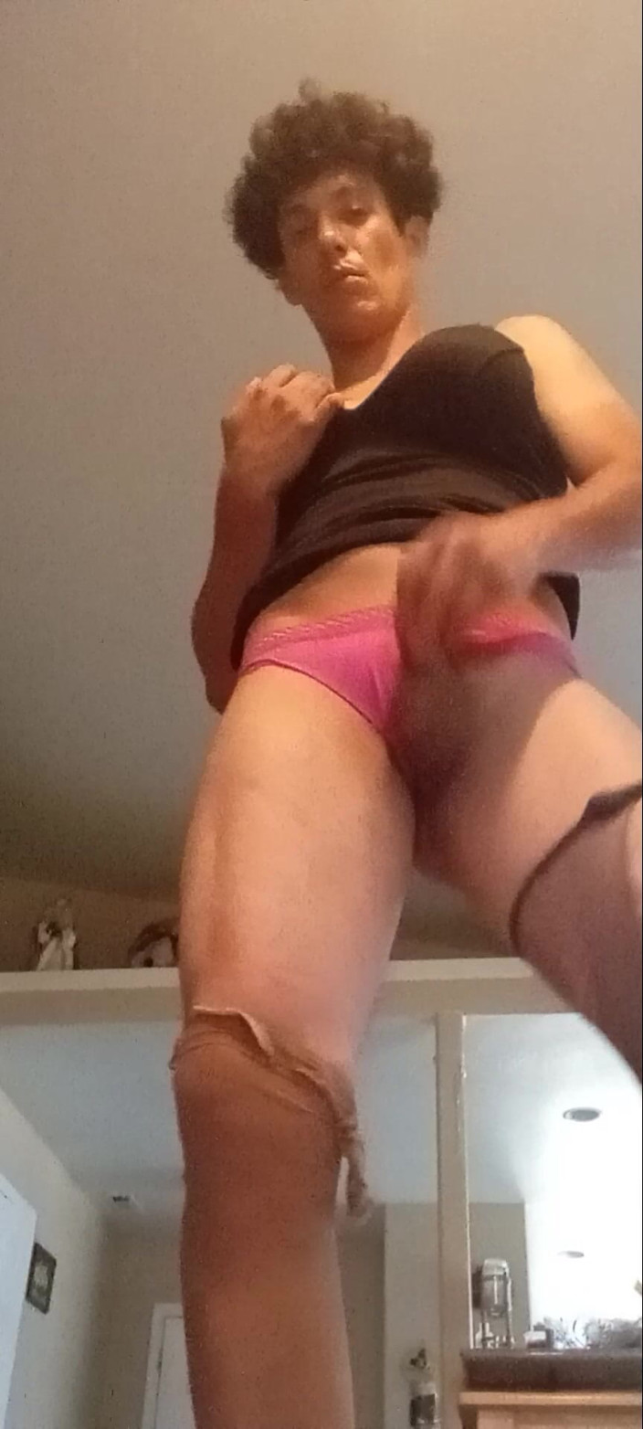Alvaro: Sissyboi