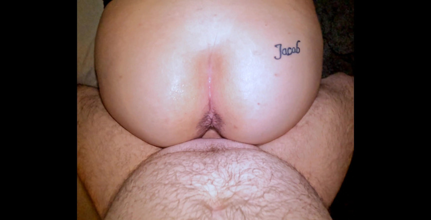 Funhousewife69: Я люблю, коли він кінчає на всю мою дупу! Гаряча, жорстка, соковита пизда стукає! Раб до сперми!