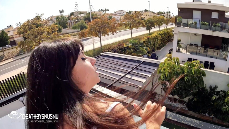 Pamsnusnu: Moje přítelkyně mě požádá, abych ji ošukal na balkóně, a...