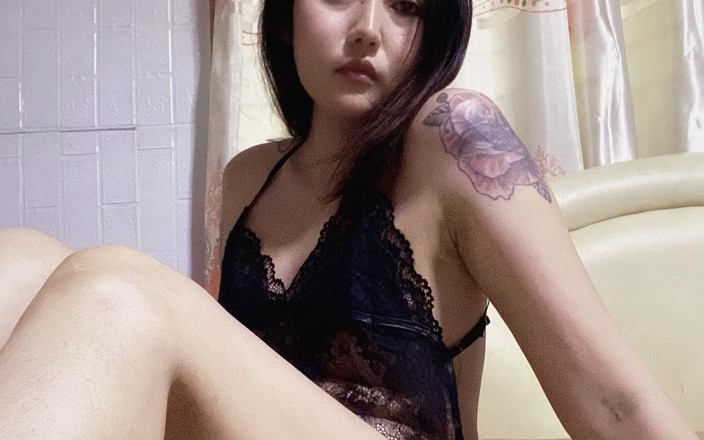 skyunited007: Excitée xxx2. Ciel unis 007