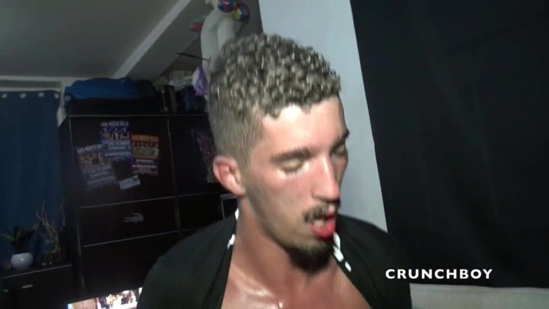 The official French bareback channel: Warren disetubuhi tanpa kejutan oleh Alexi Tivoli