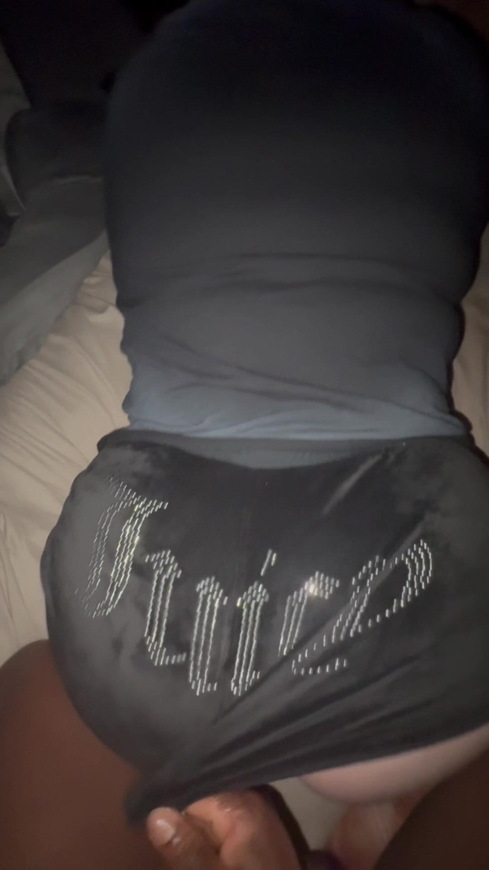 Nofaceguy09: Aku minta maaf sama istriku dengan kontol besar pria kulit...