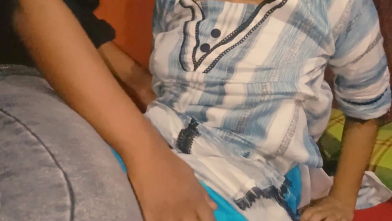 Deshi women: Індійська дівчина з великою дупою tasneem пішла на великий член на день Святого Валентина