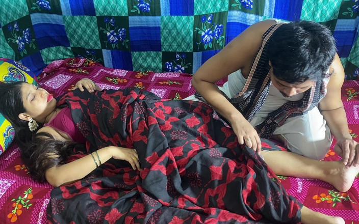 Desi Indian Wife: Skutečný indický milf sex, Desi manželka svedena jejím nevlastním manželem