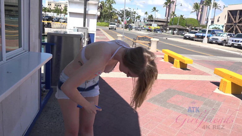 ATK Fans (Girlfriends): Virtuele vakantie Hawaii met Summer Carter 2/4