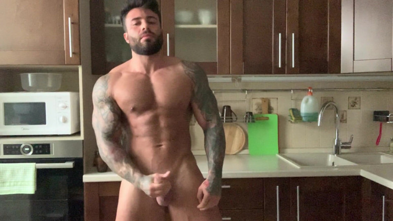 Maximus Barmin: Café et douche