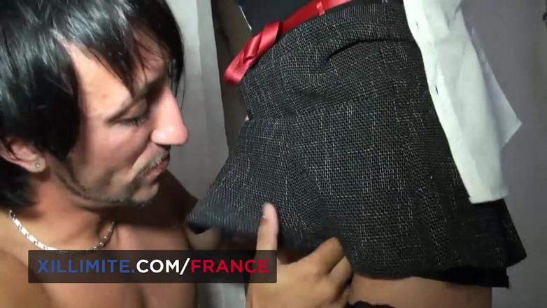 Made In France: Morena caliente le gusta compartir sus fantasías con 2 hombres